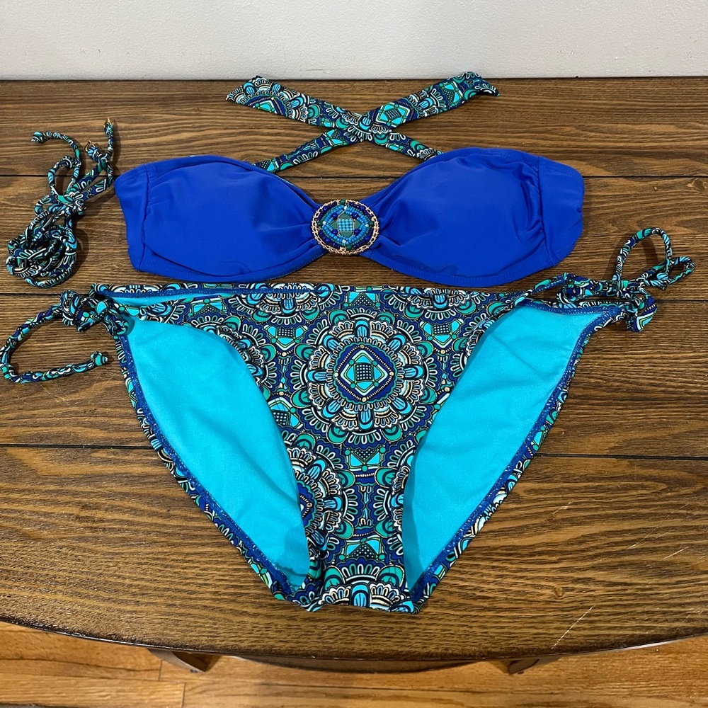 🔗 XHILARATION Women’s Royal Blue/Teal 2pc Bathing Suit. Size M/L. NWT.